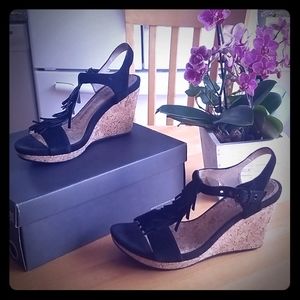 Kenneth Cole Reaction wedges